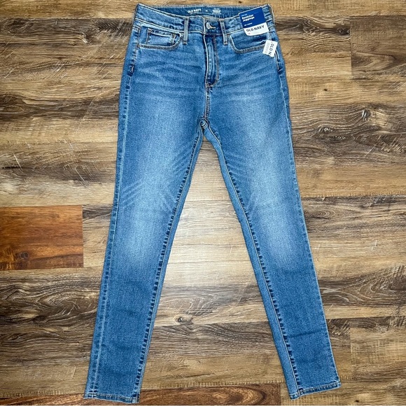 Old Navy Other - Old Navy Girls High Waisted Rockstar 360° Stretch Jeggings, Medium Wash, Size 14